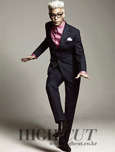 탑 이미지