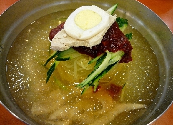 밀면 이미지