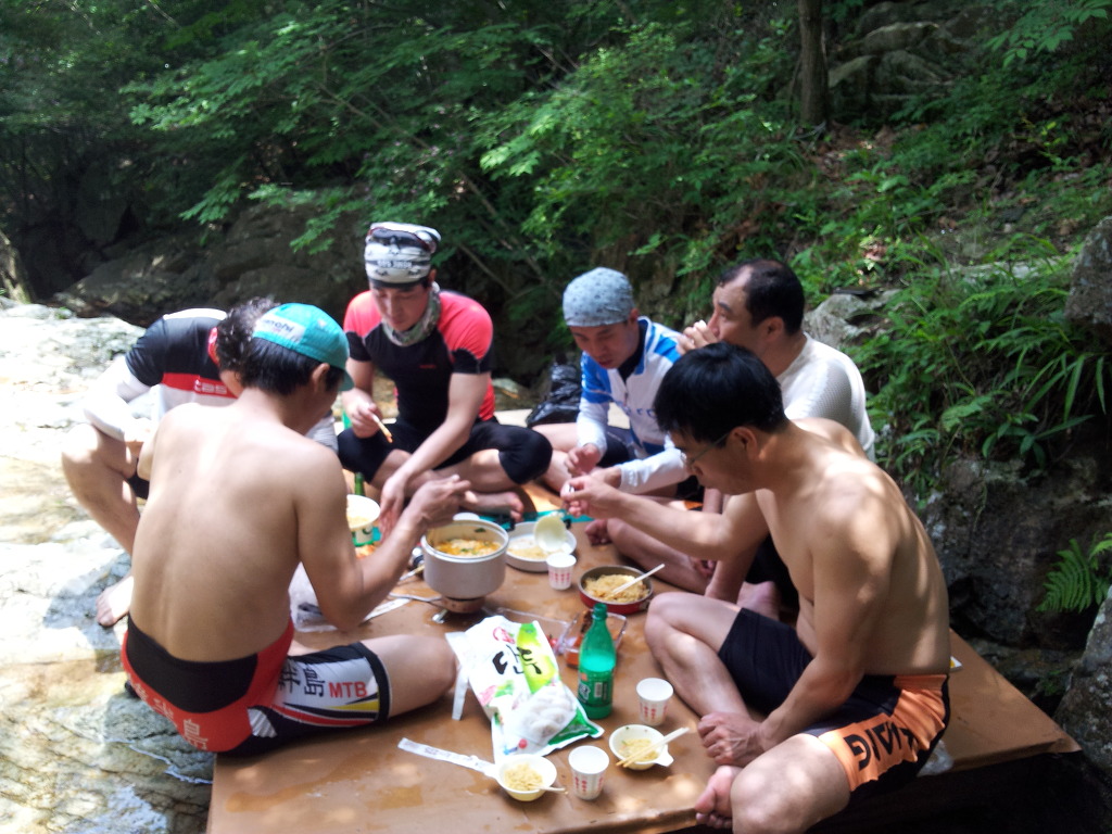 푸짐한밥상 이미지