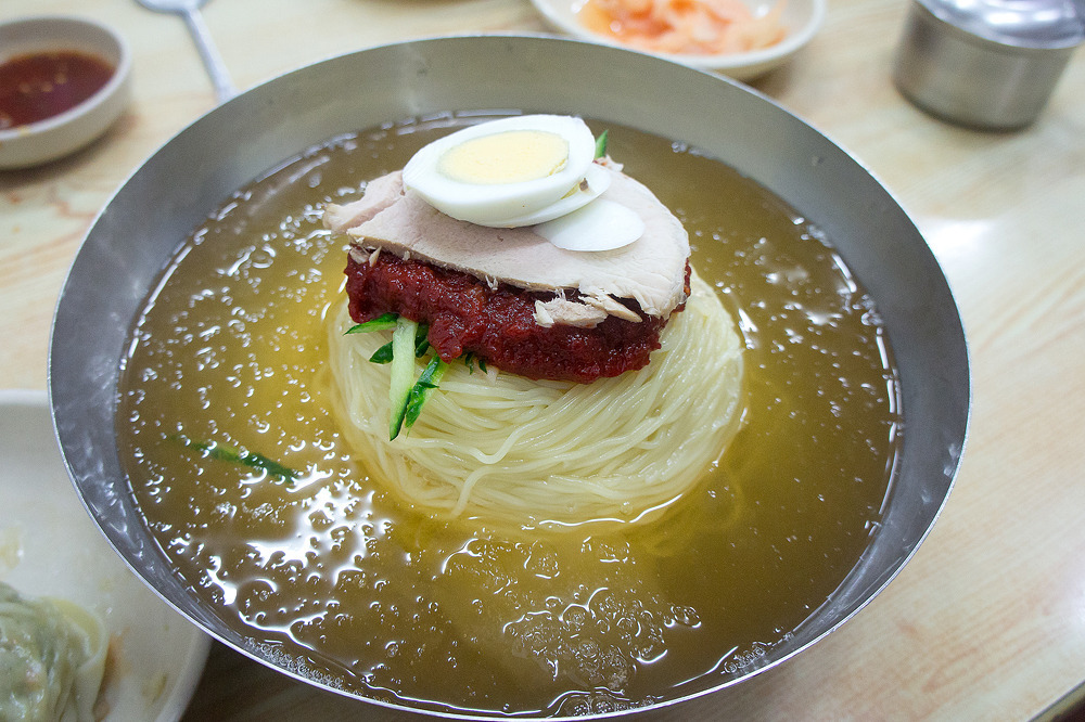 장수밀면 이미지