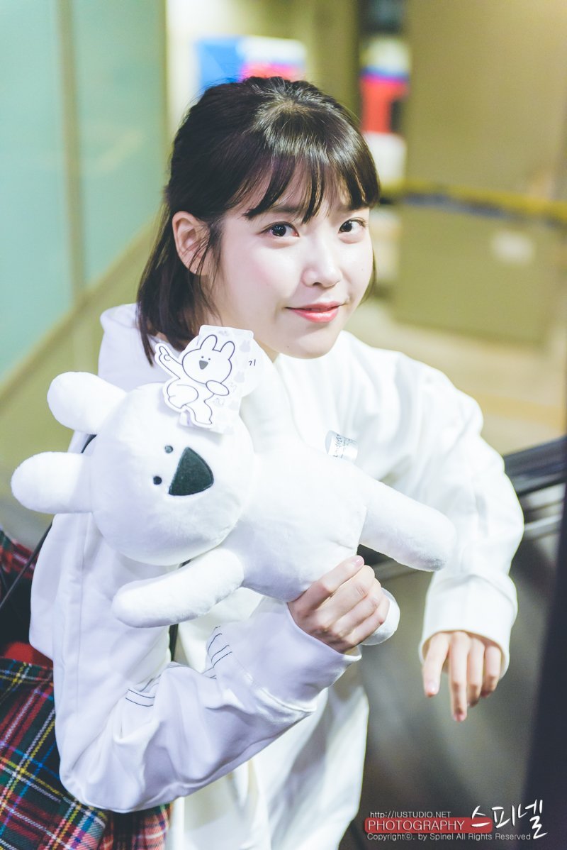 단발이 잘어울리는 아이유 | 인스티즈