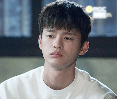 [쇼핑왕루이] 어른들을 위한 동화같은 눈물나게 순수한 남여주의 관계.jpgif (노네 이러는거 다 사랑인거야.../데이터주의) | 인스티즈
