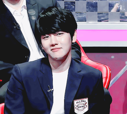 최애 + 짱예들과 함께 하는 삶 vs 그냥 이대로 살기 | 인스티즈