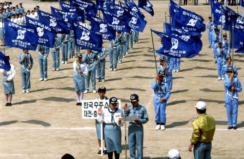 초등학교 때 교문앞에서 만나면 부러웠던 친구들 | 인스티즈