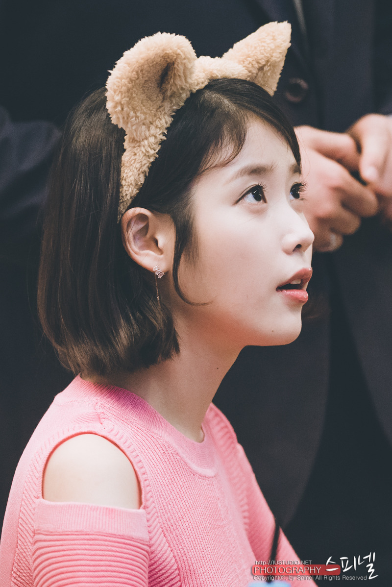 [17.04.30] 코엑스 팬사인회 아이유.jpg | 인스티즈