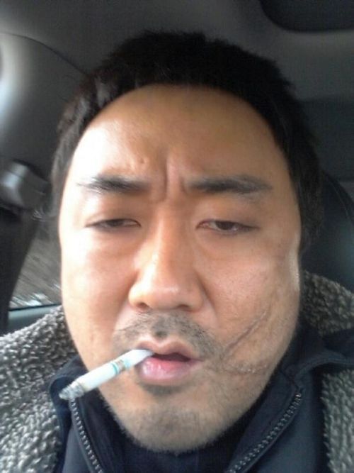 실물로 보면 옆에 남자친구는 보이지도 않는다는 연예인 | 인스티즈