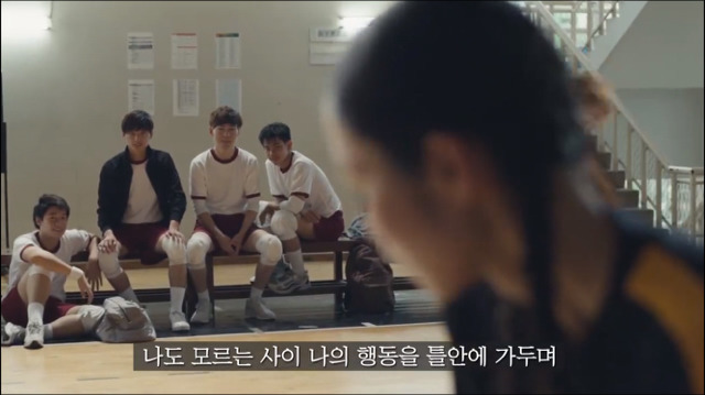 서울,도쿄,상하이에서 태어난 세 여자. 근데 손목에 모두 유통기한이 있다...? | 인스티즈