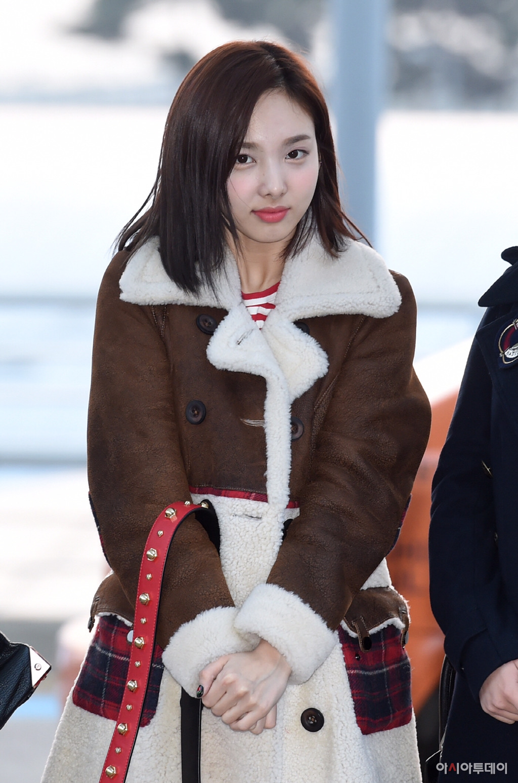 트와이스 161201 인천공항-홍콩 for MAMA | 인스티즈