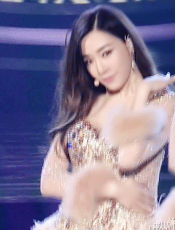 오늘자 가요대전 티파니 (조명주의).gif | 인스티즈