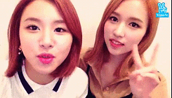 [트와이스] 대표 케미 미챙(미나+채영) 달달한 분위기 짤들.gif | 인스티즈