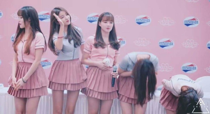 [여자친구] 인사성이 과하게 좋은 여자친구 은하 | 인스티즈