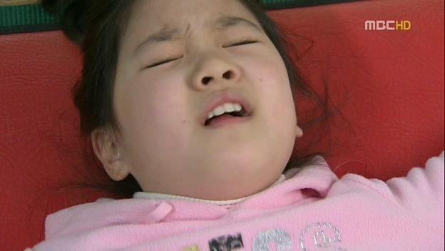 [지붕킥] 해리vs신애 달리기 대결 | 인스티즈