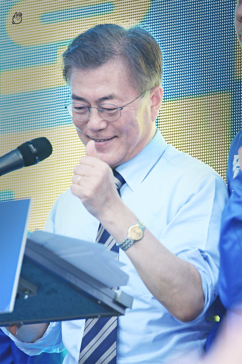 아이돌 홈마가 찍은 문재인 대통령 사진 | 인스티즈