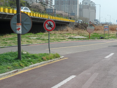 동편매점 이미지