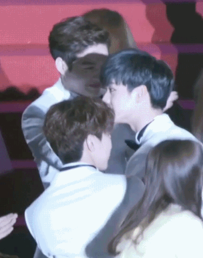 걸그룹 여자친구 명예덕후 비투비 창섭.gif | 인스티즈