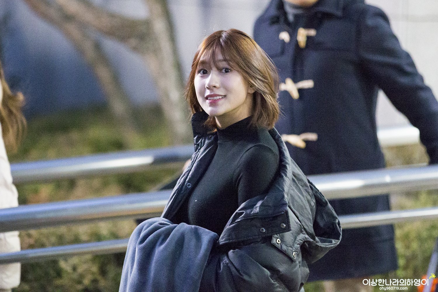 막내인듯 막내 아닌듯한 에이핑크 오하영.jpgif | 인스티즈