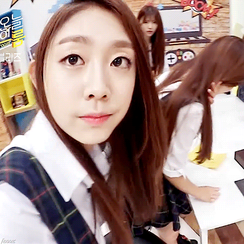 [러블리즈] 아침부터 너무 습해서 지수 | 인스티즈