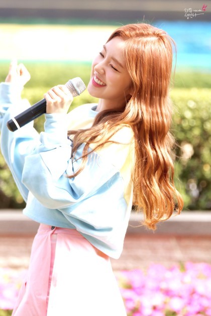 옆태 짱예보스 아이린 | 인스티즈