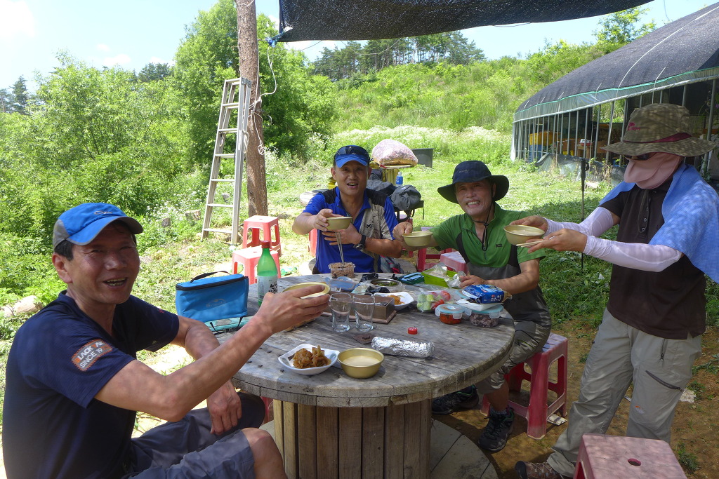 수철매점 이미지