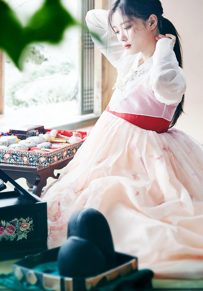 넘사벽 여신으로 성장하는 김유정 | 인스티즈