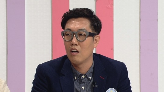 머리 넘기니까 확실히 잘생겨 보이는 김영철.jpg | 인스티즈