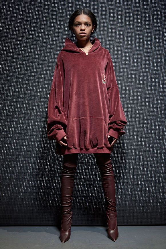Yeezy 칸예웨스트 브랜드 2017 컬렉션.jpg | 인스티즈