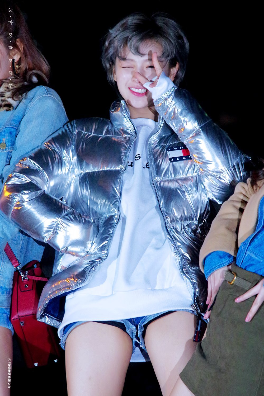 오늘자 뮤직뱅크 정연 | 인스티즈