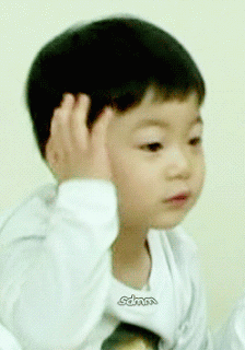 태어날때부터 윙크하던 아기 송만세.jpgif | 인스티즈