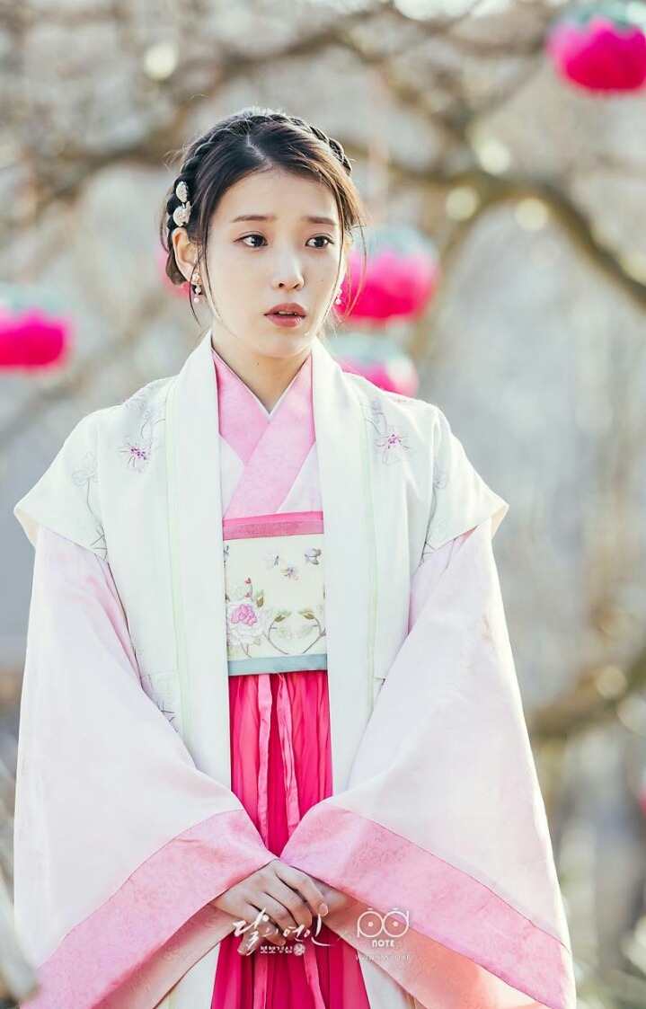 [달의연인] 오늘 일본에서 열린 보보경심:려 의상 전시회 | 인스티즈