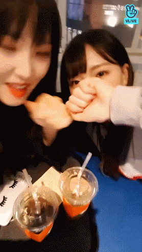 여자친구 예린 유주 v앱.gif | 인스티즈