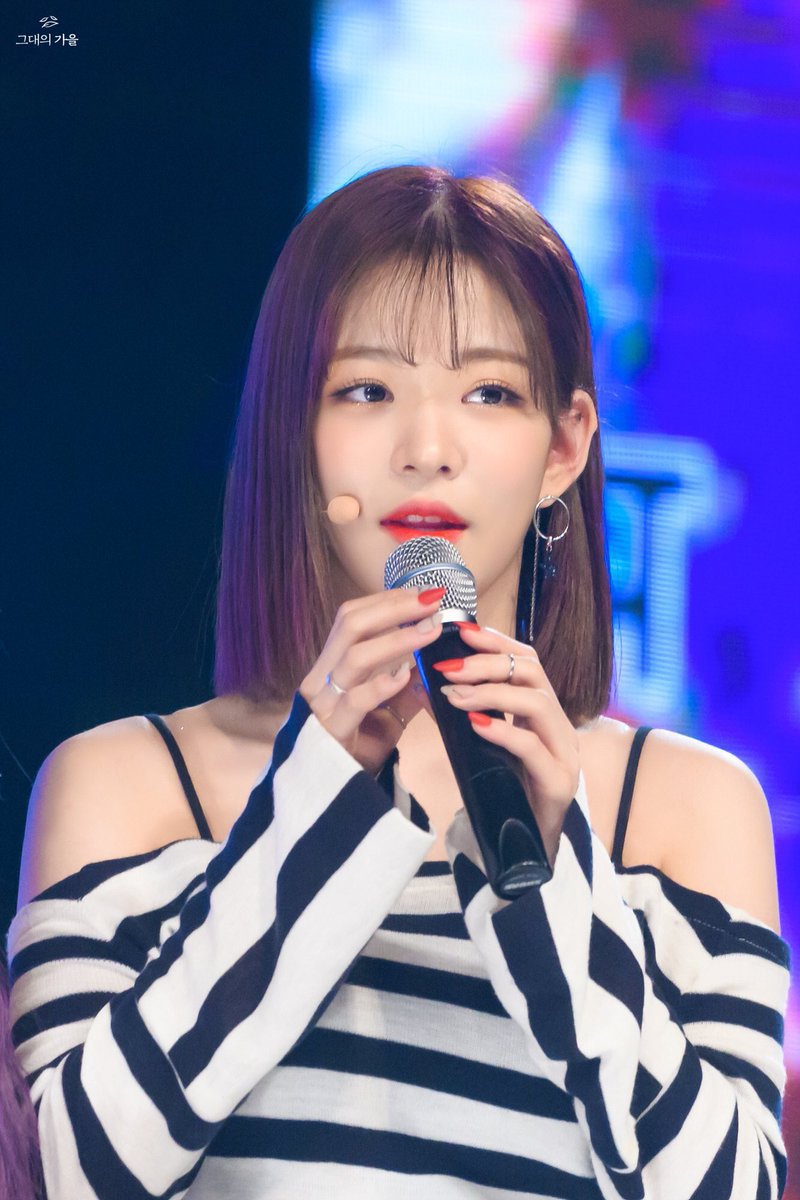 프로미스나인 이채영.jpgif | 인스티즈