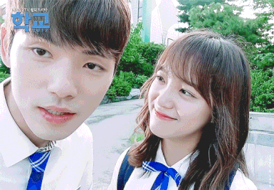 [학교2017] 뽀뽀신 구도별로 찍느라 7번이나 볼뽀뽀한 김세정 김정현.jpgif | 인스티즈