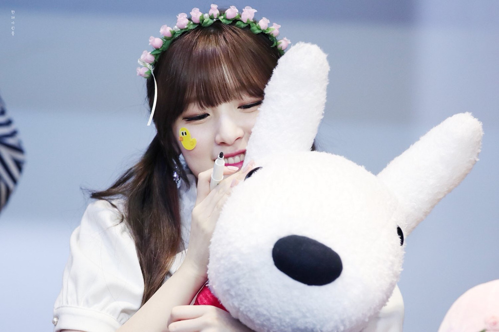 [오마이걸] 오후 2시라서 아린이 | 인스티즈