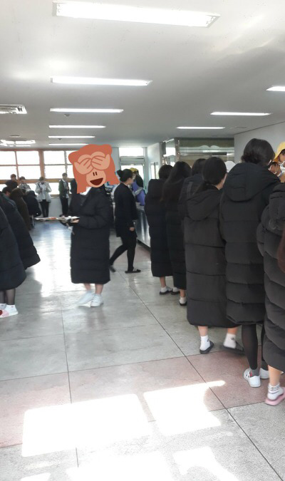 롱패딩 겨울 기본템이다 vs 클론이다 | 인스티즈
