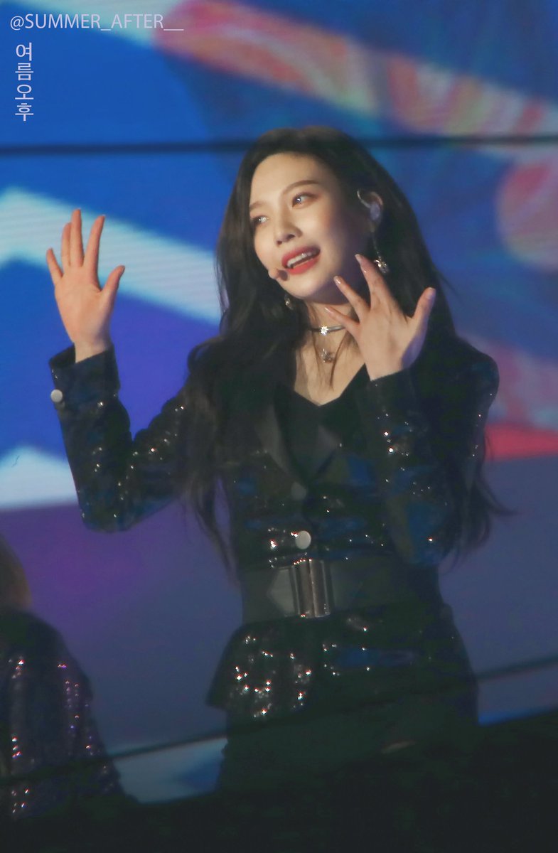 레드벨벳의 큐티섹시 담당 조이.jpgif | 인스티즈