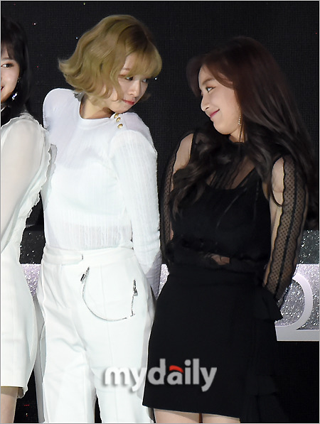 돈다돌아 트와이스 회전문.jpgif | 인스티즈