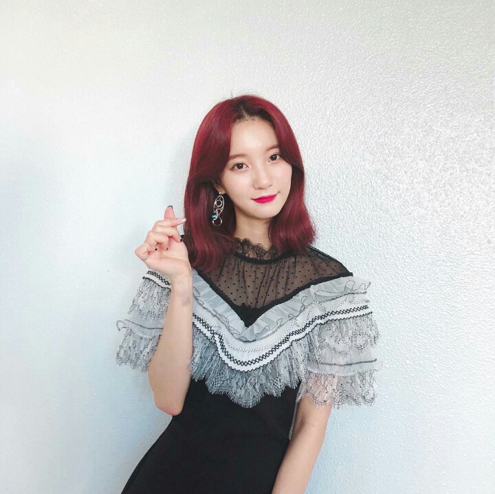 오늘자 오마이걸 인스타 업뎃(비니) | 인스티즈