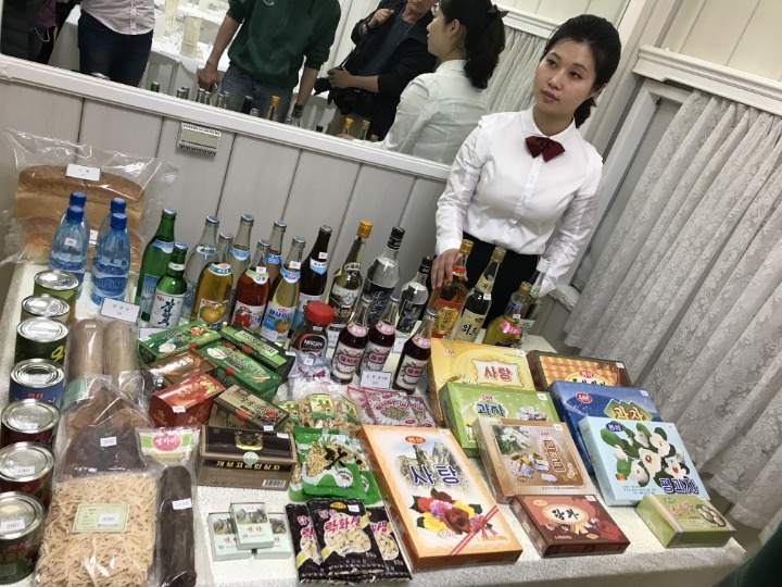 북한이 외신기자에게 대접한 것들 | 인스티즈