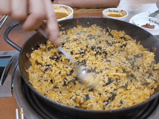 메인요리의 화룡점정이 되어줄 모든 볶음밥.gif | 인스티즈