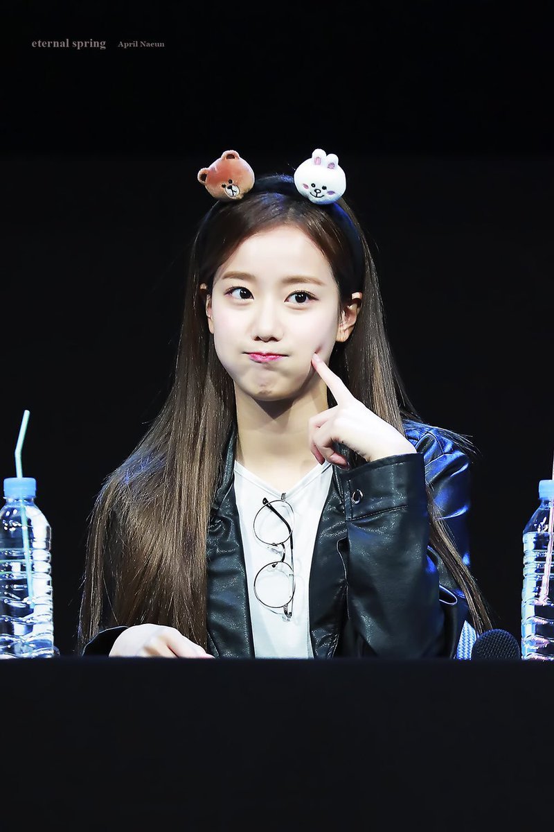 상큼하게 이쁜 에이프릴 이나은.jpgif | 인스티즈