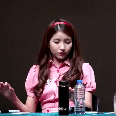 배고픈 여자친구 소원.gif | 인스티즈