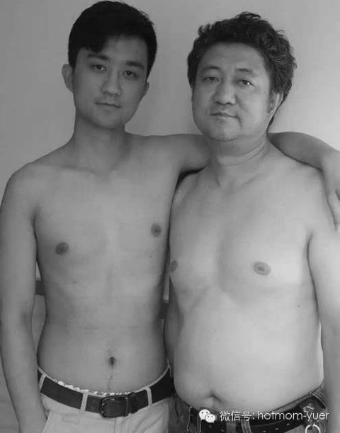 무려 27년간 매년 아들과 같은 사진을 찍은 아버지 | 인스티즈