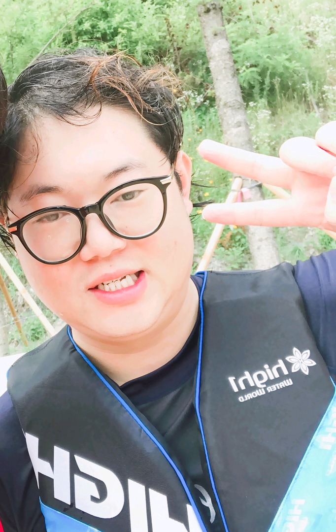 흔남과 훈남 사이를 자꾸 왔다 갔다하는 탑스타 | 인스티즈