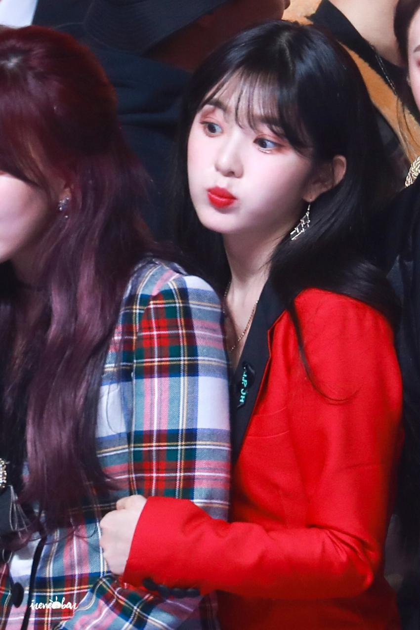 귀엽기까지 한 아이린.jpgif | 인스티즈
