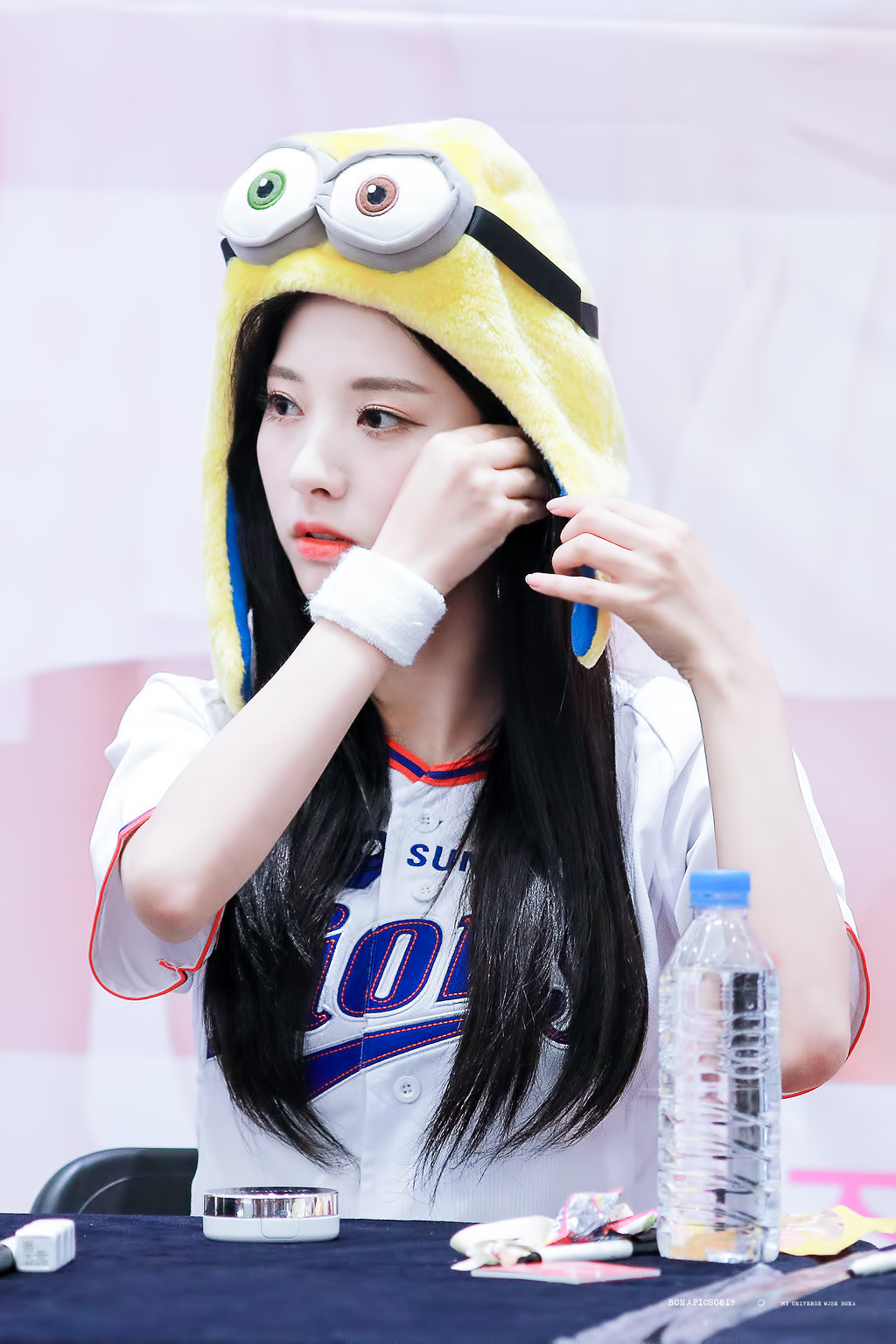 덕후들 미치게 만드는 우주소녀 보나.jpg | 인스티즈