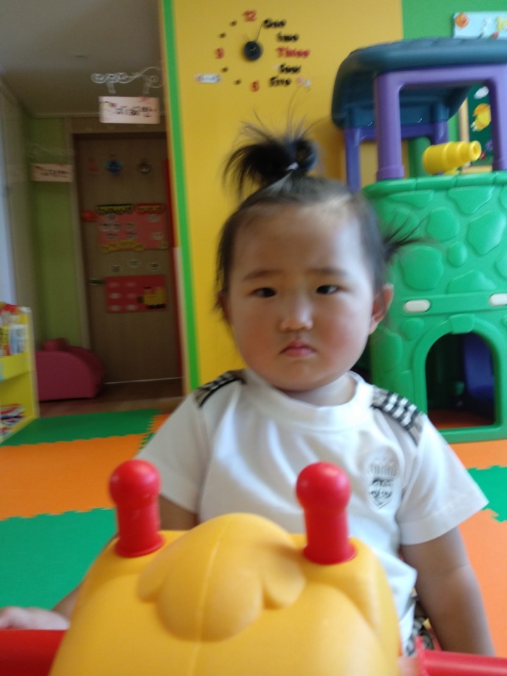 윤노을 이미지