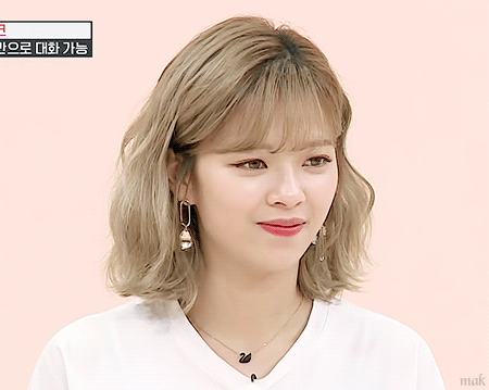 아이돌룸에서 끼부리는 정연이.gif | 인스티즈
