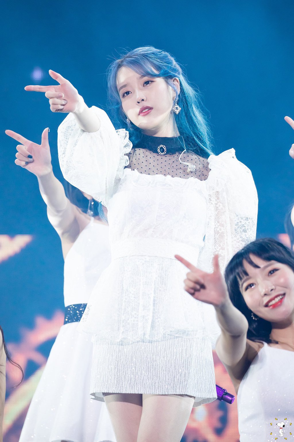 아이유 부산콘서트 아이유.jpg | 인스티즈