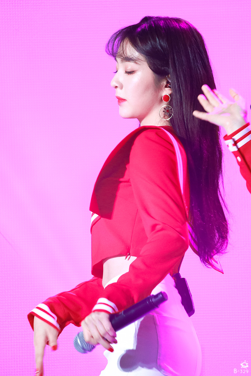 2년전 소리바다어워즈 아이린.jpgif | 인스티즈