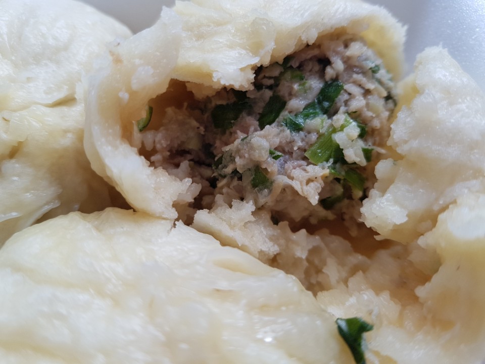 구불리만두 이미지